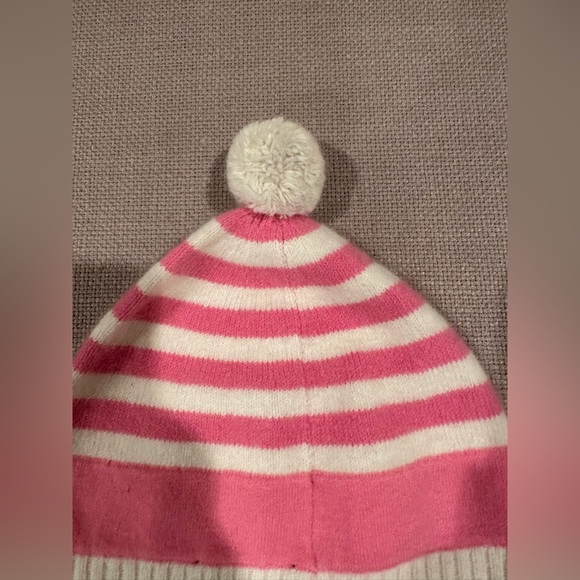 Bebe - Picture 10 of 10